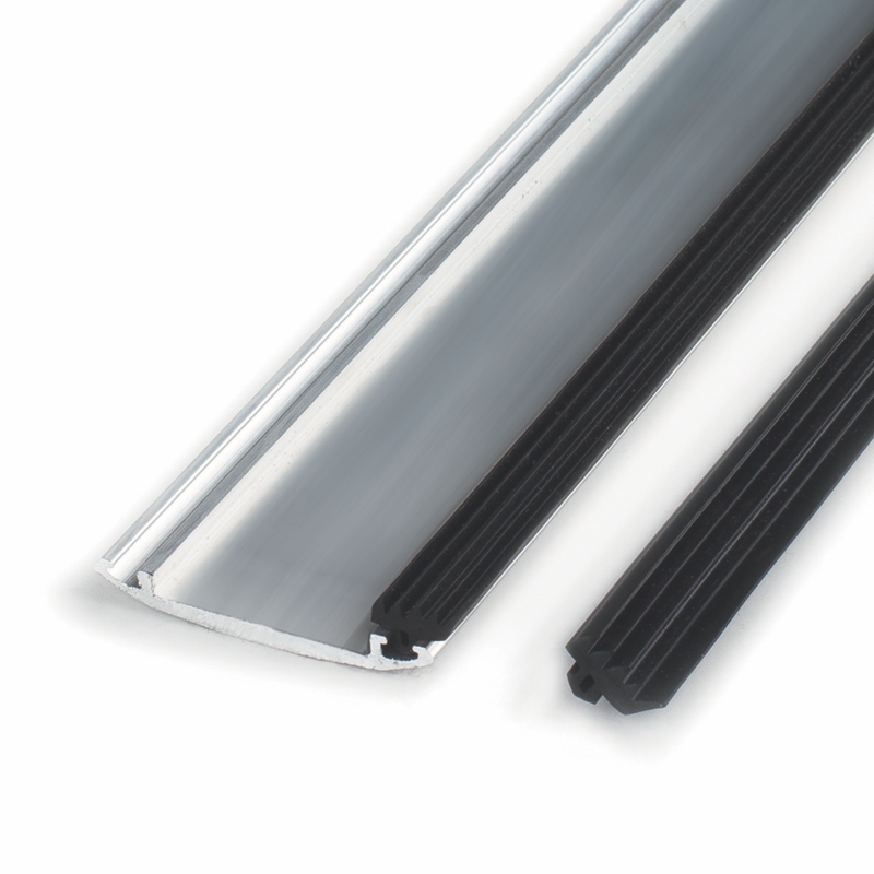 Aluminium roofing profile with two gaskets